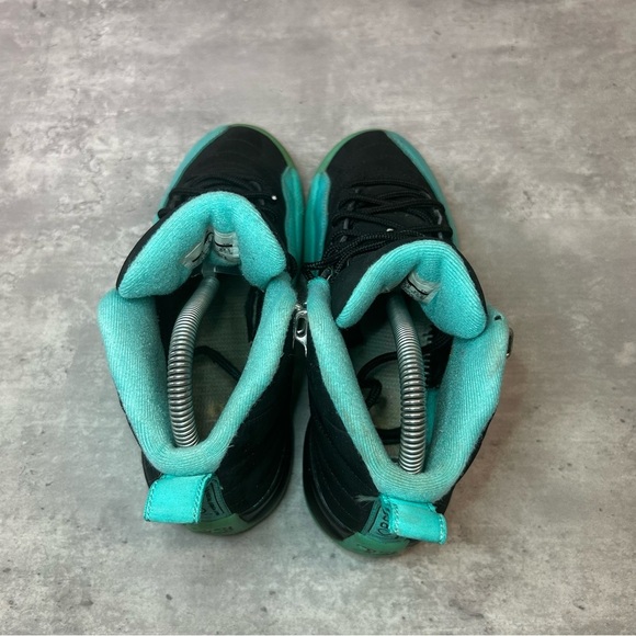 Nike Air Jordan 12 Retro 'Hyper Jade' Sneakers 510815-017 Womens sz 6 - - Picture 7 of 7